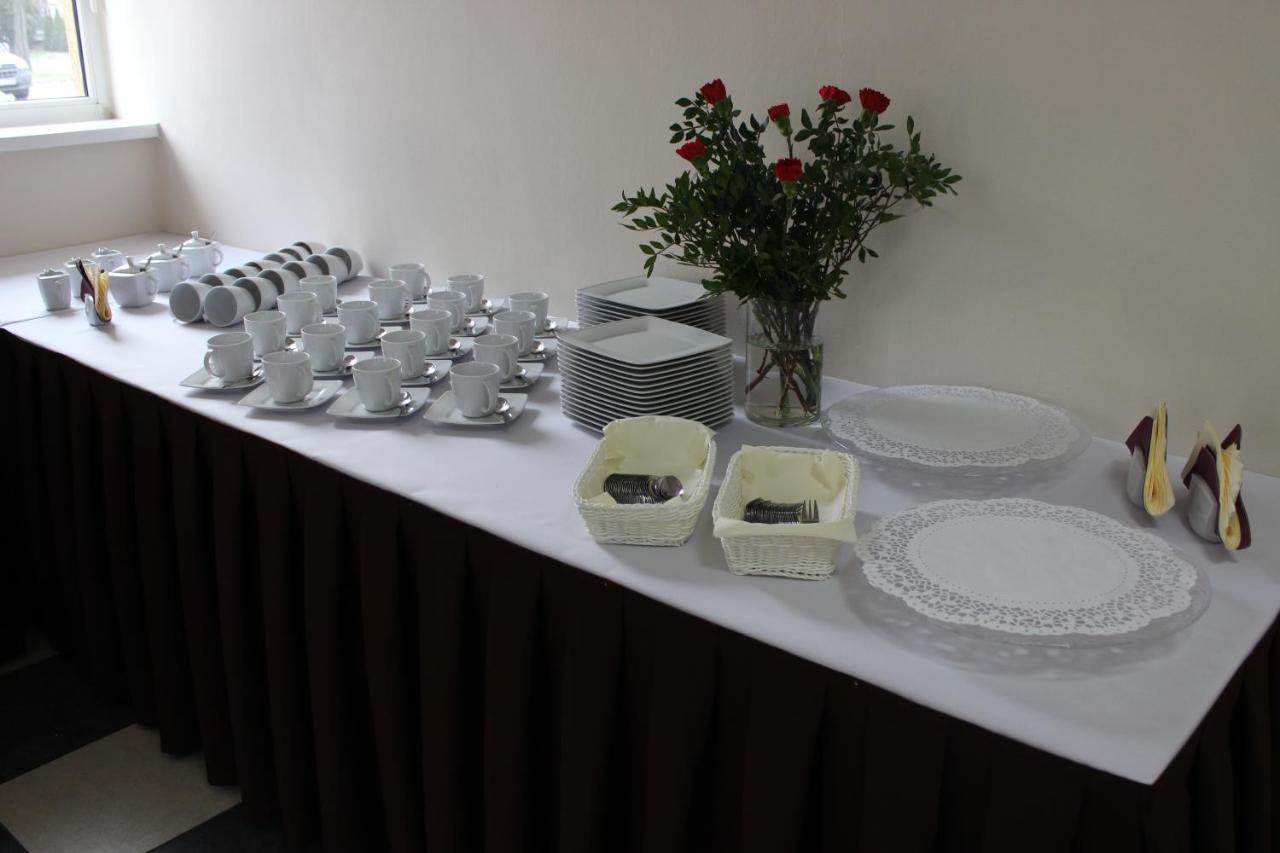 Dom Pielgrzyma Apartment Torun Bagian luar foto